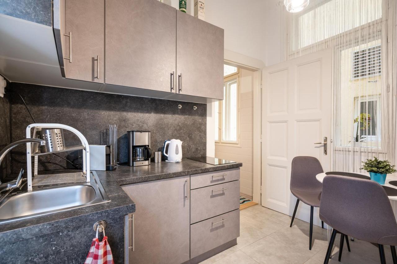 The White House Apartment بودابست المظهر الخارجي الصورة